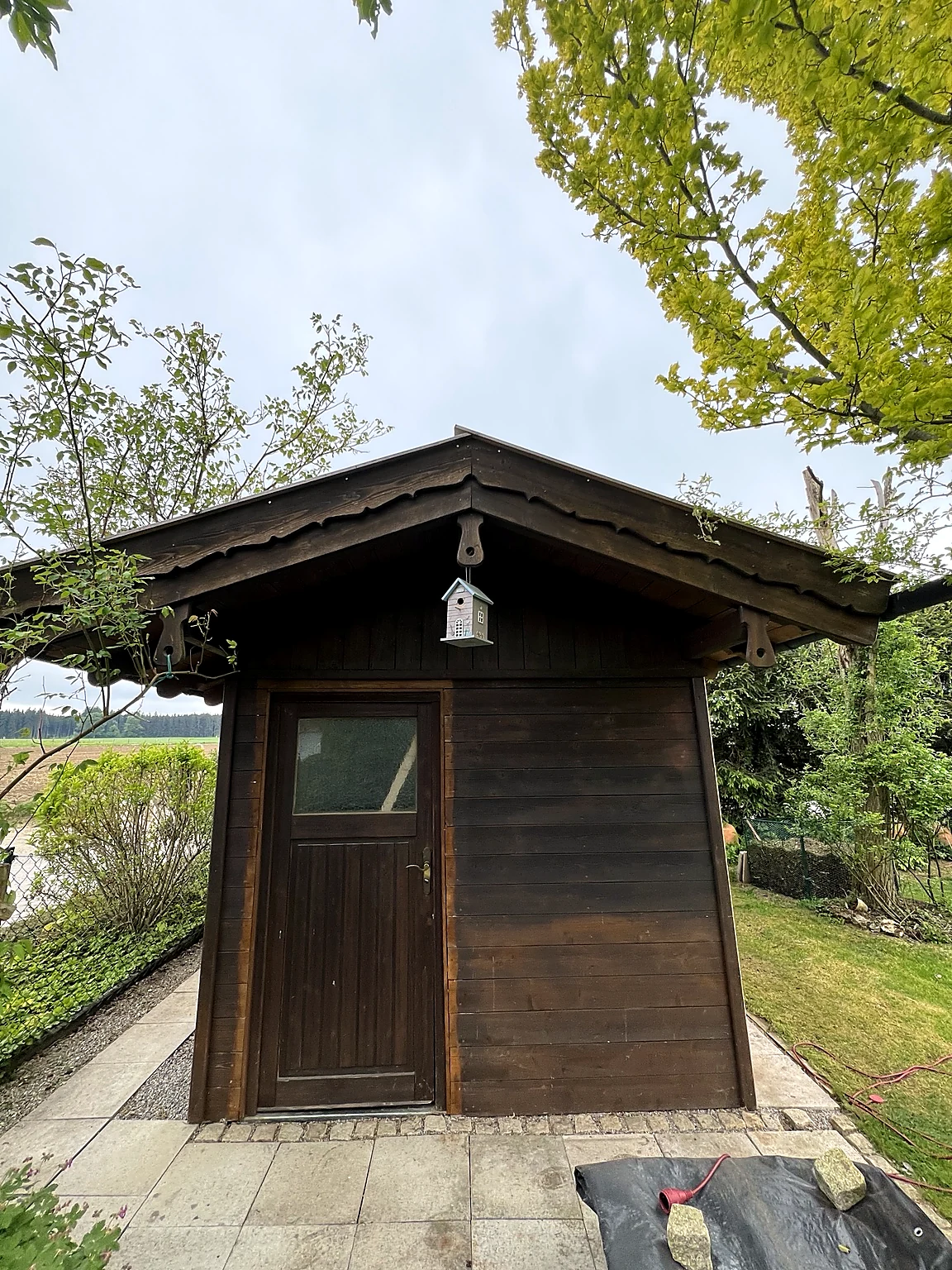Gartenhaus vor dem Anstrich